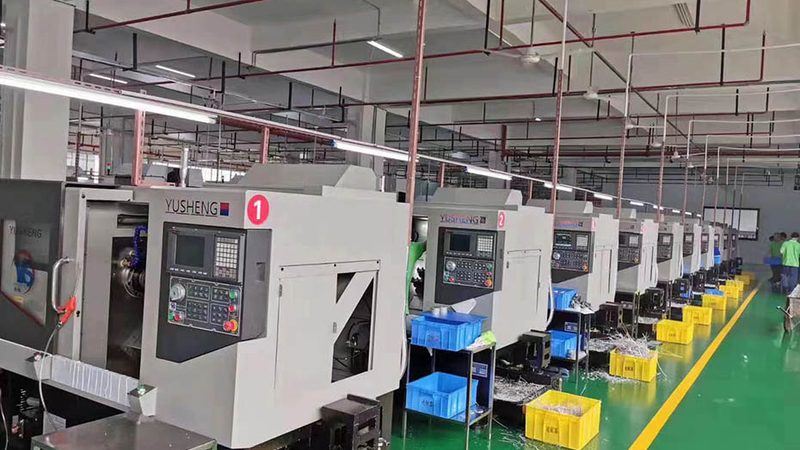 一台重型四轴卧加，价格为什么能差出一台豪车